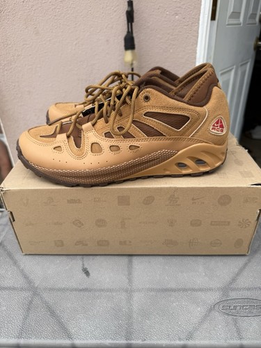 Nike Men's ACG Air Exploraid FV2925-200 Flax/Cacao/British Tan/Gym Red SZ 8.5 - Picture 3 of 8