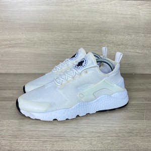 white huaraches women's size 9