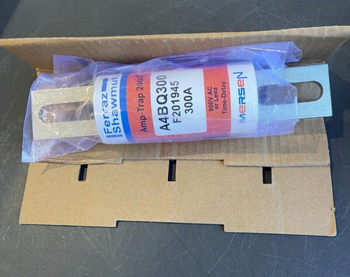 Ferraz Shawmut A4Bq300 Fuse, 600V ,300A, Time Delay - Picture 1 of 4