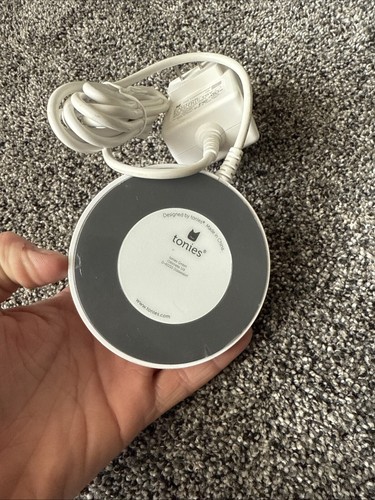 Tonies Toy Transformer Charger Model #DYS819 White Power Supple 120V AC - Picture 3 of 4