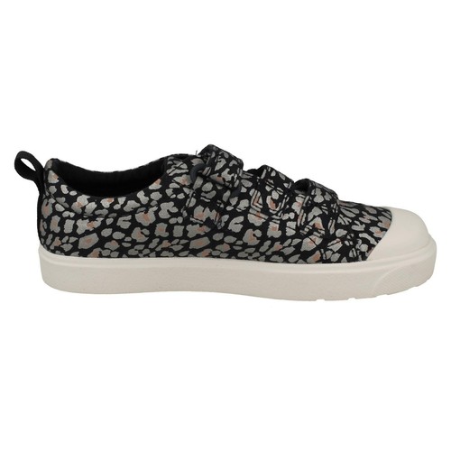 Girls Clarks 'City Vibe K' Hook & Loop Strap Casual Canvas Trainers - Picture 61 of 91