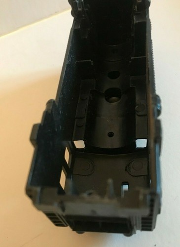 708 BRITISH RAILWAYS TANK ENGINE LOCO BODY SHELL ONLY FOR SPARES LEVER SLIT - Picture 11 of 12