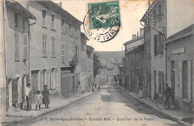 Old postcard 38 SAINT SYMPHORIEN GRANDE RUE QUARTIER DE LA POSTE