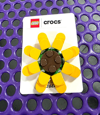 LEGO  CROCS Jibbitz  Charm 4LW Sunflower (10018257) New w/Tag  Carefully Shipped