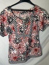 Koi Floral Checker Blk Red Peasant Baby Doll Flower Buttons Scrub Top Sz M