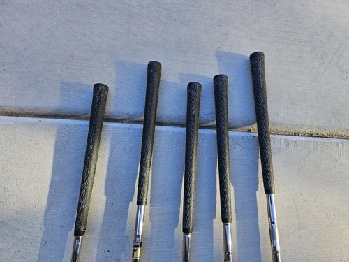 Callaway Steelhead X16 Irons Set 6-9 and 3 Iron. Steel Shafts - Picture 3 of 5
