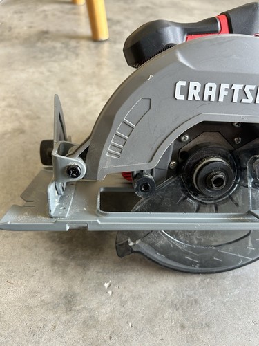 Craftsman CMCS500BR Seghetto circolare senza fili 20 V 6,5" senza fili - SOLO STRUMENTO NUDO - Foto 4 di 9