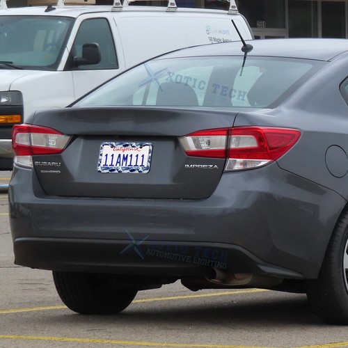 Kit protector de cubierta de matrícula de parachoques delantero de coche de metal acuarela antiarañazos - Imagen 11 de 16