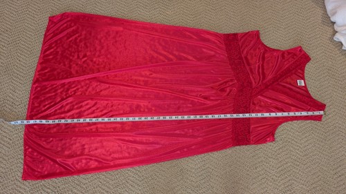 Cozee Corner Bright Red Peignoir Sz L Nightgown & Robe Shiny Silky Nylon - Picture 12 of 12