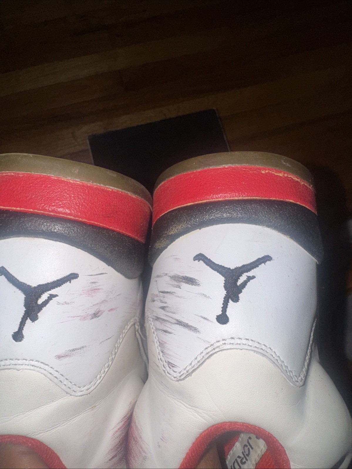 Size 8.5 - Nike Air Jordan 5 Retro 2006 Fire Red Jumpman 23 Sneakers Beaters