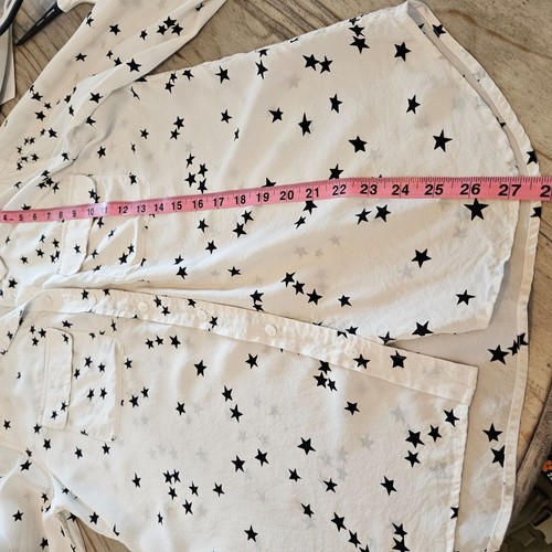 Equipment Starry Night Silk Shirt Large Black Stars on White, Seen On TV - Picture 11 of 13