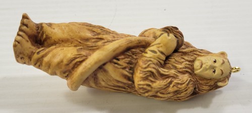 P) 1994 Hallmark Keepsake Wizard of Oz The Cowardly Lion Christmas Ornament - Picture 6 of 9