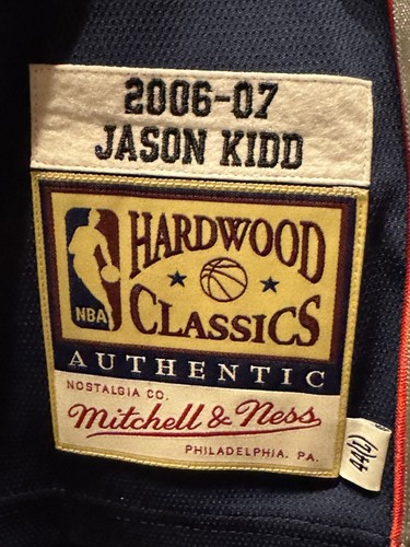 Jason Kidd Autographed N.J. Nets Jersey Mitchell & Ness, Fanatics Certified - Picture 3 of 5