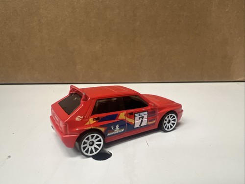 2021 Mattel Hot Wheels Kroger Exclusive Baja Blazers 6/10 Lancia Delta Integrale - Picture 4 of 8