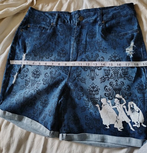 Disney Haunted Mansion Hitchhiking Ghosts Wallpaper Denim Women's Jean L Shorts - Picture 10 of 13