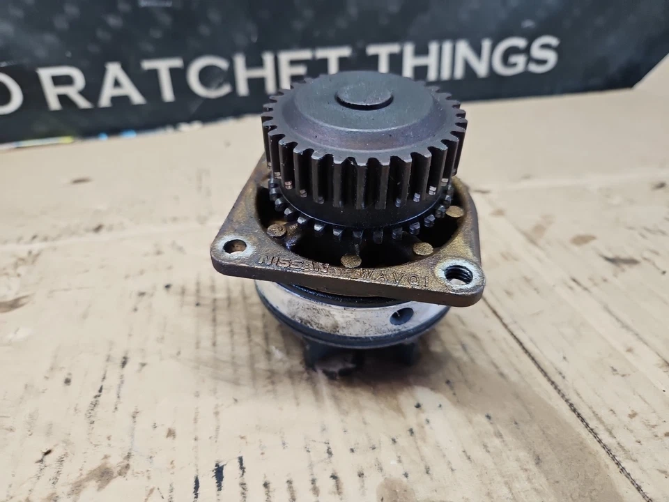 03-06 Bomba de agua de refrigeración del motor Nissan 350z Infiniti G35 VQ35DE 21010-AL527 Foto 3 de 4