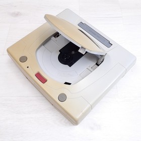 Sega Saturn white console with 2 controllers made in Japan SW916Y US TARIFF PAID
