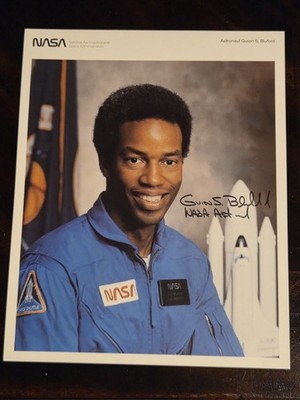 Guion Bluford 4X SHUTTLE Astronaut Signed Original early NASA LITHOGRAPH PHOTO