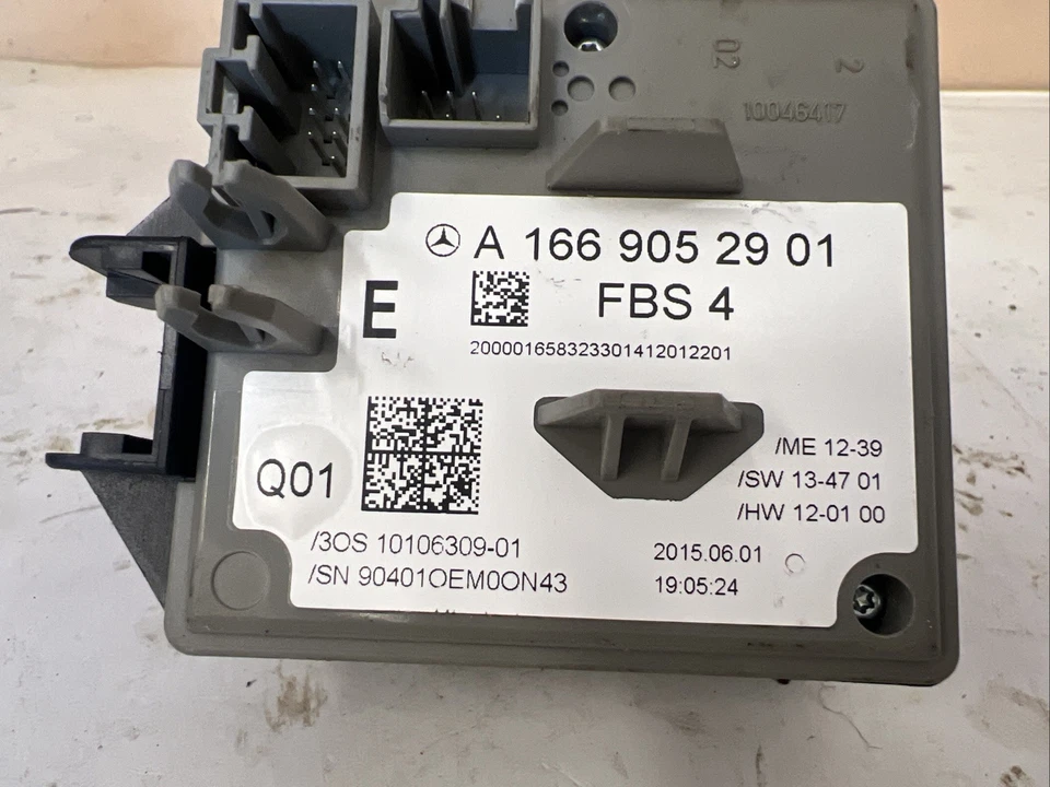 Interruptor de encendido Mercedes X166 GLE350 GL450 2013-2016 sin llave 1669052901 Foto 2 de 4