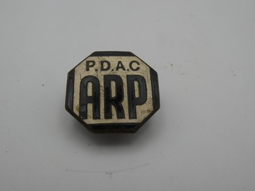 Seltenes ARP Firmenabzeichen 2. Weltkrieg Metall & Emaille - PDAC