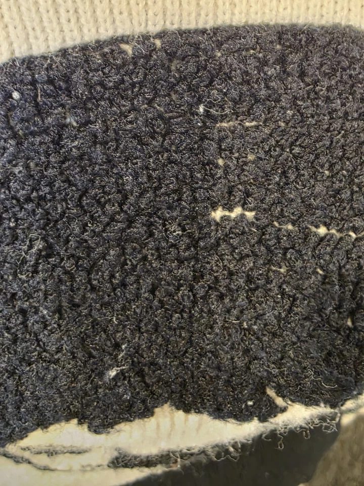 Suéter tejido vintage de laurel y resistente Foto 3 de 4