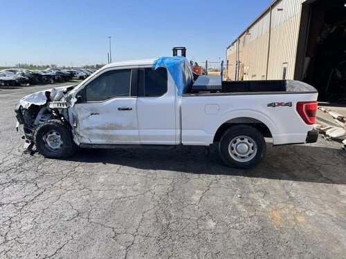 2021-2023 FORD F150 REAR LEFT SIDE CAB CORNER MOUDLING TRIM OEM FL34-1629427-AJ - Picture 9 of 10