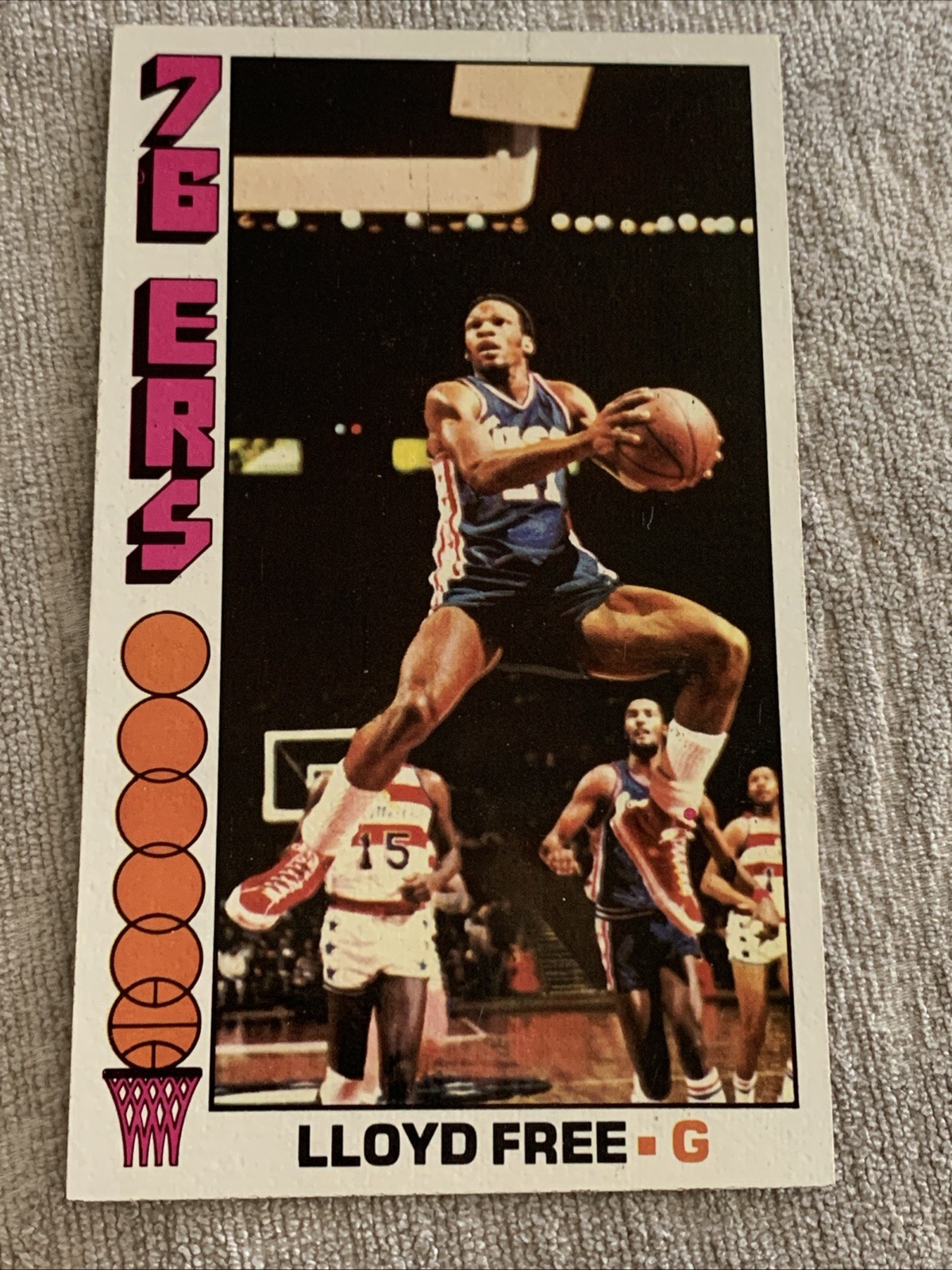1976-77 Topps #143 Lloyd Free Philadelphia 76ers EX-EXMINT Rookie