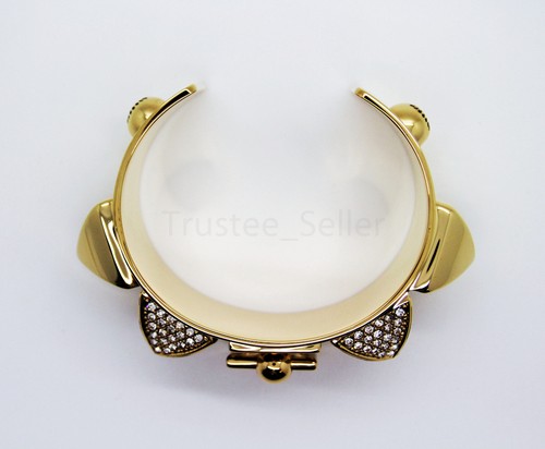 JUICY COUTURE Women's Collier De Cuff Pave Pyramid Crystal Metal Bracelet Bangle - Picture 11 of 19