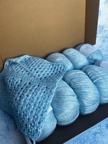 Lot Of 10 Balls yarn 73% Viscose 20% Merino - Picture 10 of 10
