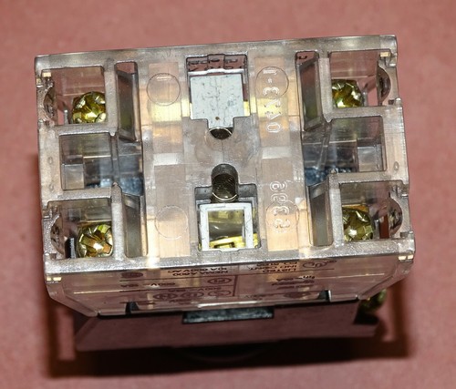 ABB Push Button Switch, SK615001-C, aux contact block, black, ASEA, Industrial - Picture 5 of 7