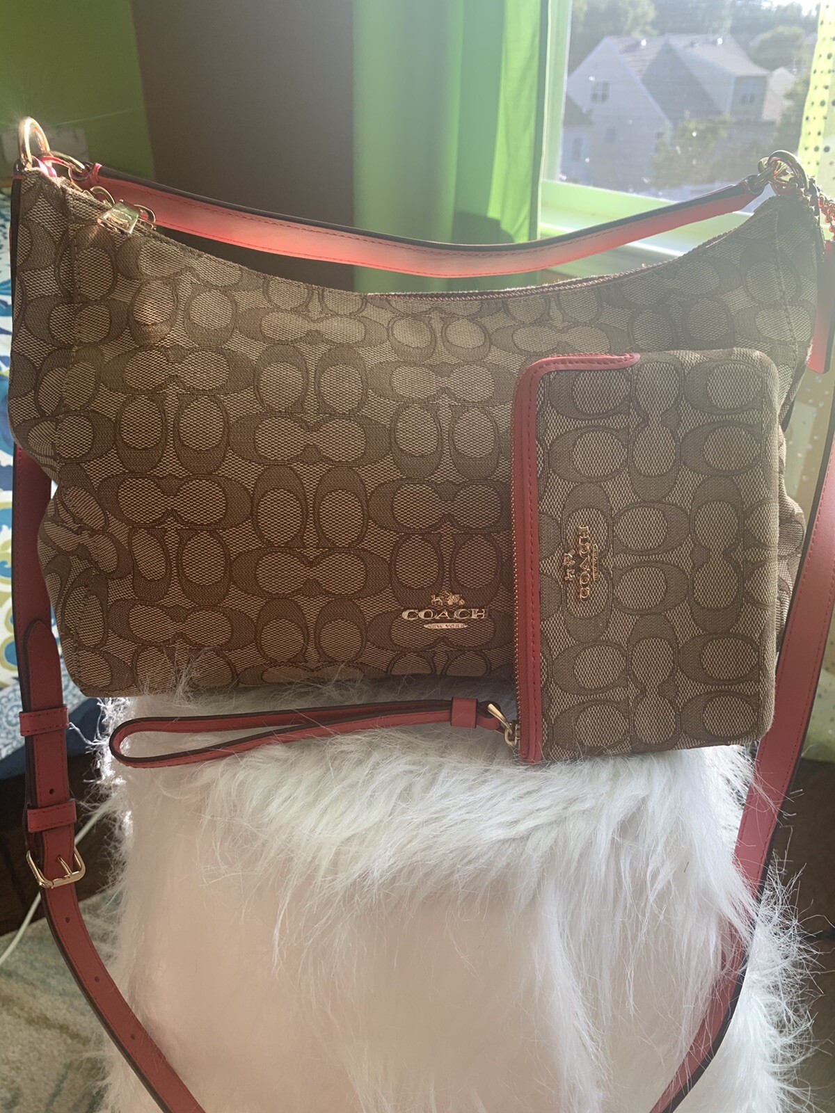 Coach Leather Handbag Set with Matching Clutch and Coin Purse-image