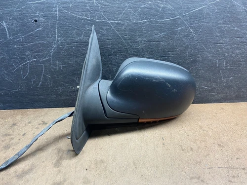 2002 to 2009 GMC Envoy Left Driver LH Door Mirror View J5734 PS