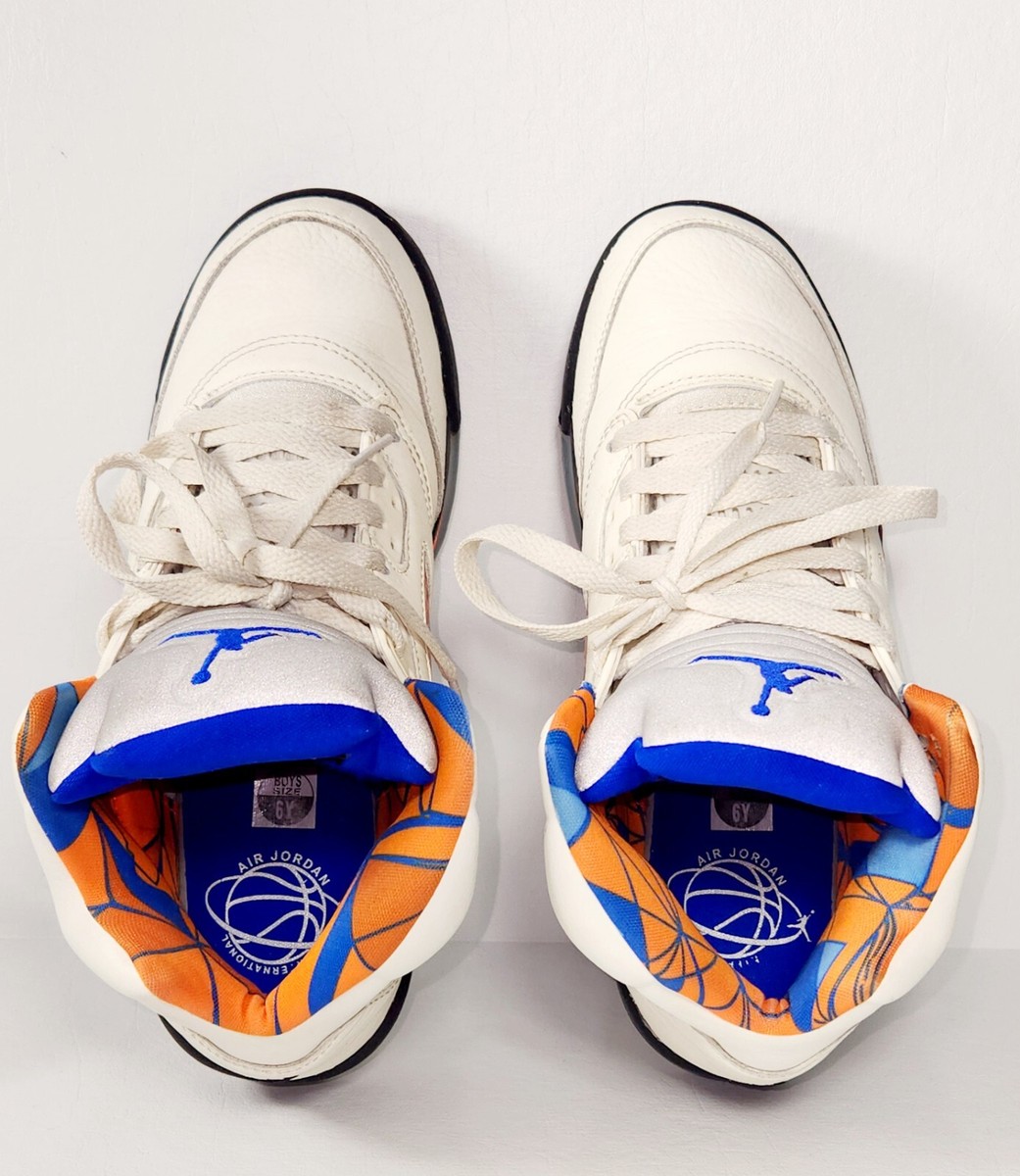 シューズ(女性用) Air Jordan 5 Retro (GS) 6Y Air Jordan 5 Retro GS 6 Y Womens size 7.5 White/Orange/Blue