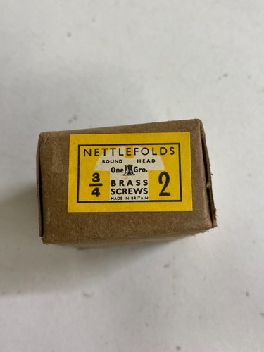 Kasten Messing Rundschrauben 3/4" x 2 Brennnesselfalten GKN Schlitzkopf volle Box 144 - Bild 20 von 24