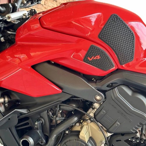 Carbon Fiber Frame Side Cover Panels Guard Cowling for Ducati Panigale V4 V4S - Picture 9 of 15