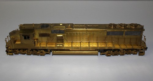 Overland Models OMI 5041 HO Brass Missouri Pacific SD50 Diesel Locomotive - Picture 2 of 13