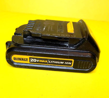 GENUINE DEWALT DCB201 20V MAX 1.5AH LITHIUM ION LI-ION BATTERY PACK ORIGINAL