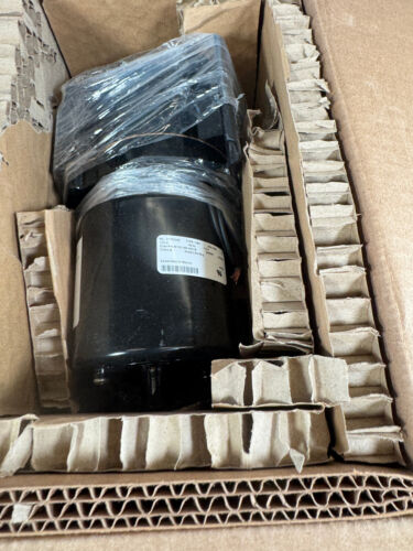 3M326C DAYTON AC Gearmotor Parallel, Single Output Shaft Shaded Pole TEFC 4.1 - Picture 3 of 5