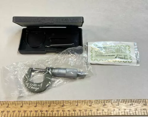 Mitutoyo Outside Micrometer 0-1" .001 103-259 Spindle Lock w/ Wrench & Case NEW!