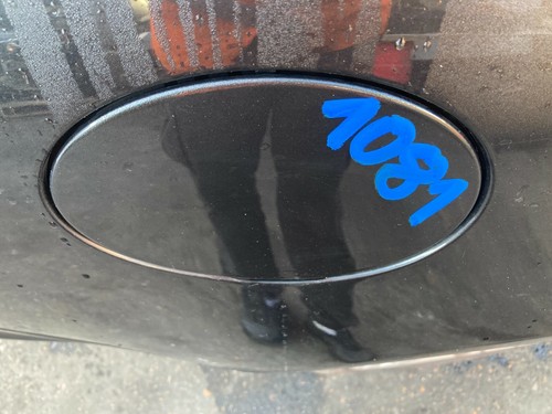 JAGUAR XF X250 FACELIFT SALOON 2013 FUEL CAP COVER FILLER FLAP GENUINE GREY LNL - 第 4/10 張圖片