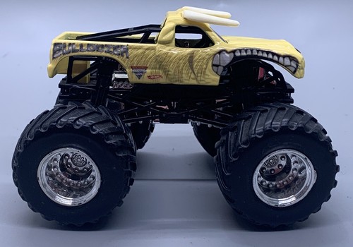 Hot Wheels Monster Jam Lote de 5 Avenger MaxD Bull Dozer Grinder 1:64 Diecast - Imagen 19 de 23