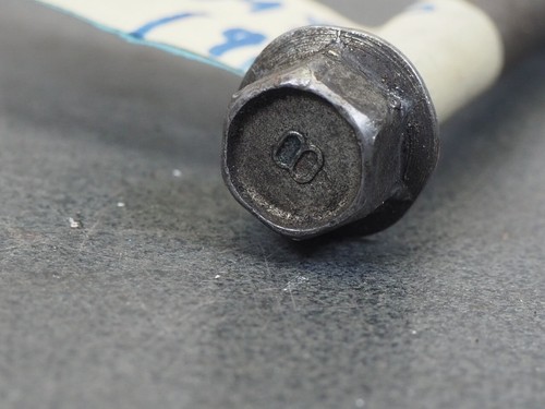 ENGINE STAY BOLT 10x115 YAMAHA TDM850 4TX 9699 90105-10712 19045 - Picture 2 of 4