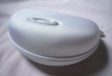 OAKLEY OKULARY PRZECIWSŁONECZNE ORYGINALNE ETUI HARDCASE SPLIT EYE KURTKA