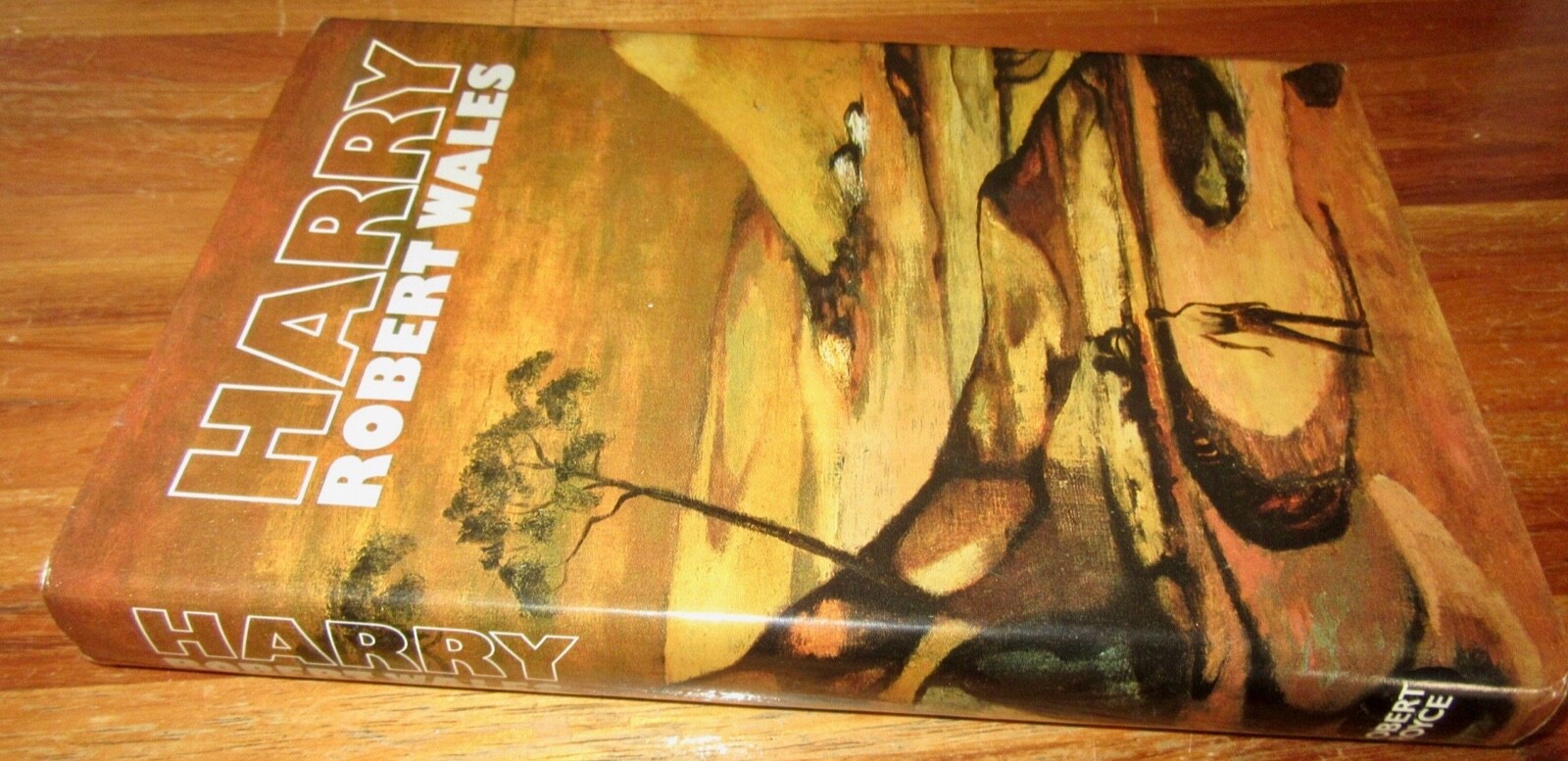 Foto 4 di 15