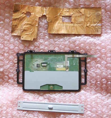 Lenovo IdeaPad Y580 touchpad assembly TM-01800 - see desc - Picture 3 of 5