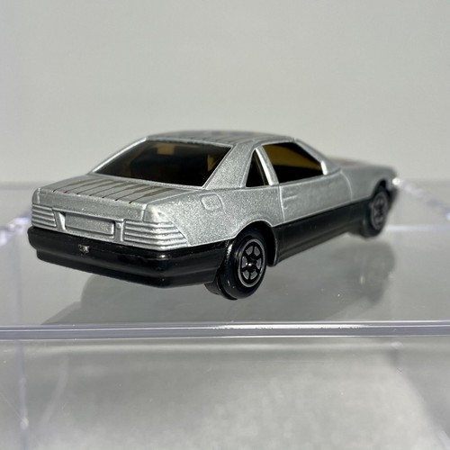 Yatming #812 Road Tough Mercedes-Benz 500 SL 1:64 Diecast Diorama Car Silver - Picture 5 of 10