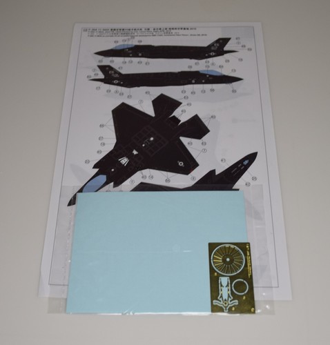 JUEGO DE CALCOMANÍAS MENG F-35A LIGHTNING II LS-007 ⭐PIEZAS⭐+GUÍA DE COLOCACIÓN+GRABADO FOTOGRÁFICO 1/48 - Imagen 2 de 3