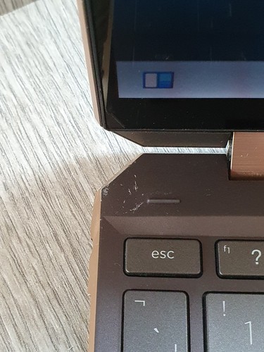 HP Spectre x360 13-aw2024na i7-1165G7 @ 2.8GHz 16GB 256GB NVMe Grade C EA3005 - Picture 3 of 15