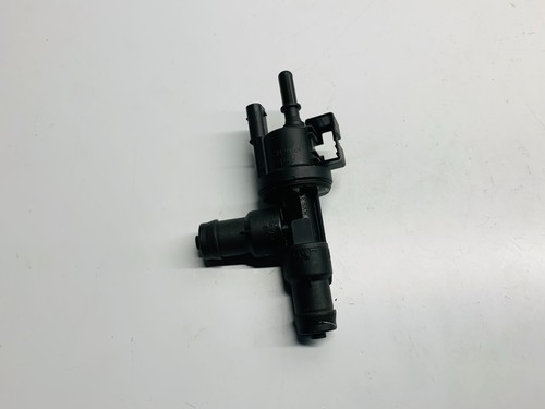 BMW M140i FUEL TANK BREATHER VALVE 2018 F21 SHADOW EDITION 3.0 PETROL 7643106 - Picture 8 of 15