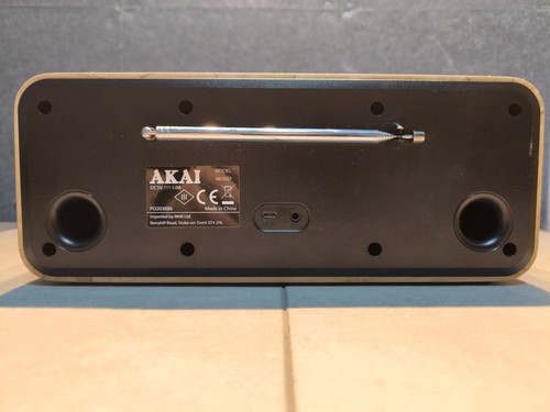 AKAI DIGITAL RADIO GOOD CONDITION MODEL A61037 PINE WOOD FINISH - Picture 4 of 5
